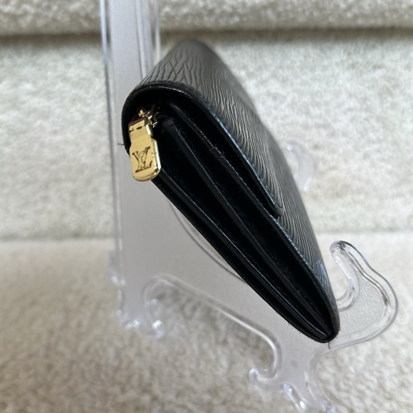 Vintage LV Black EPI Wallet - Picture 5 of 17